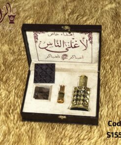 شنطة إهداء قيمة لون بني لامع