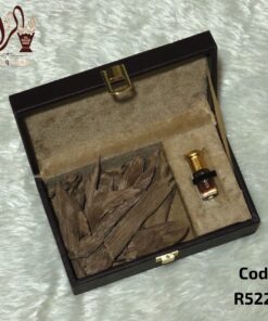 عود كلمنتان مالينو طبيعي مع دهن عود مايزي بيور داخل شنطة جلد فاخرة